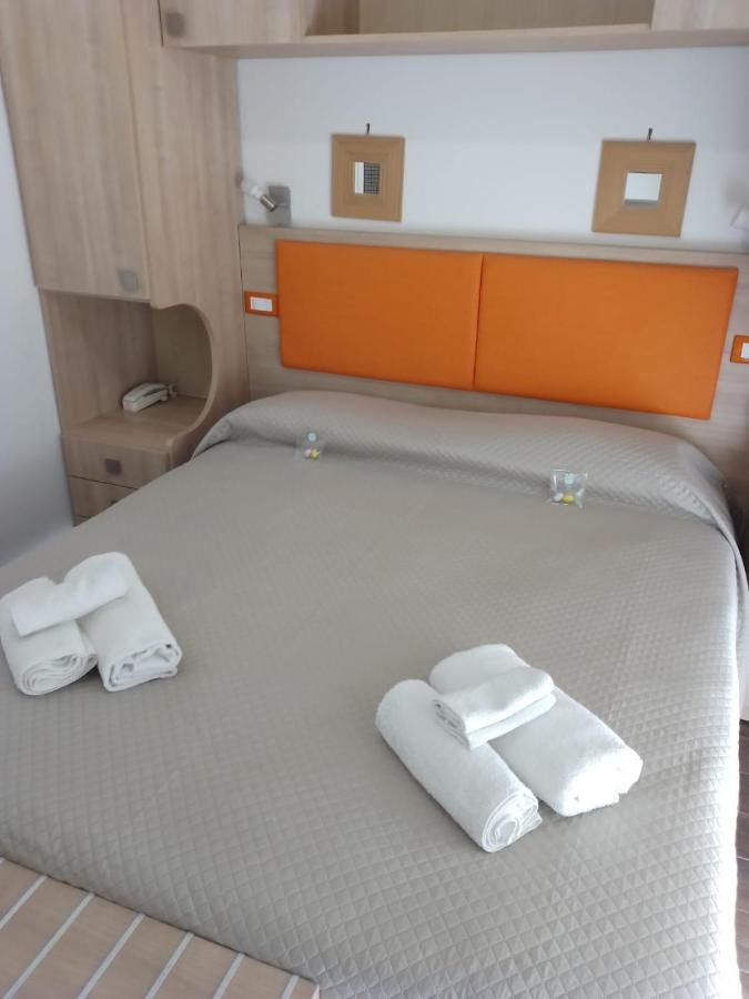 Hotel Perla Verde Rimini Exterior foto